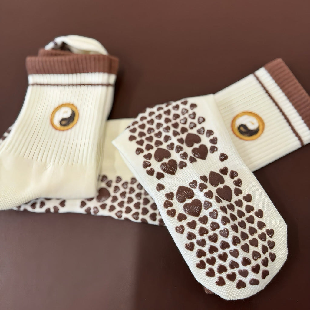 PersonalHour Pilates Grip Socks - Heart Edition